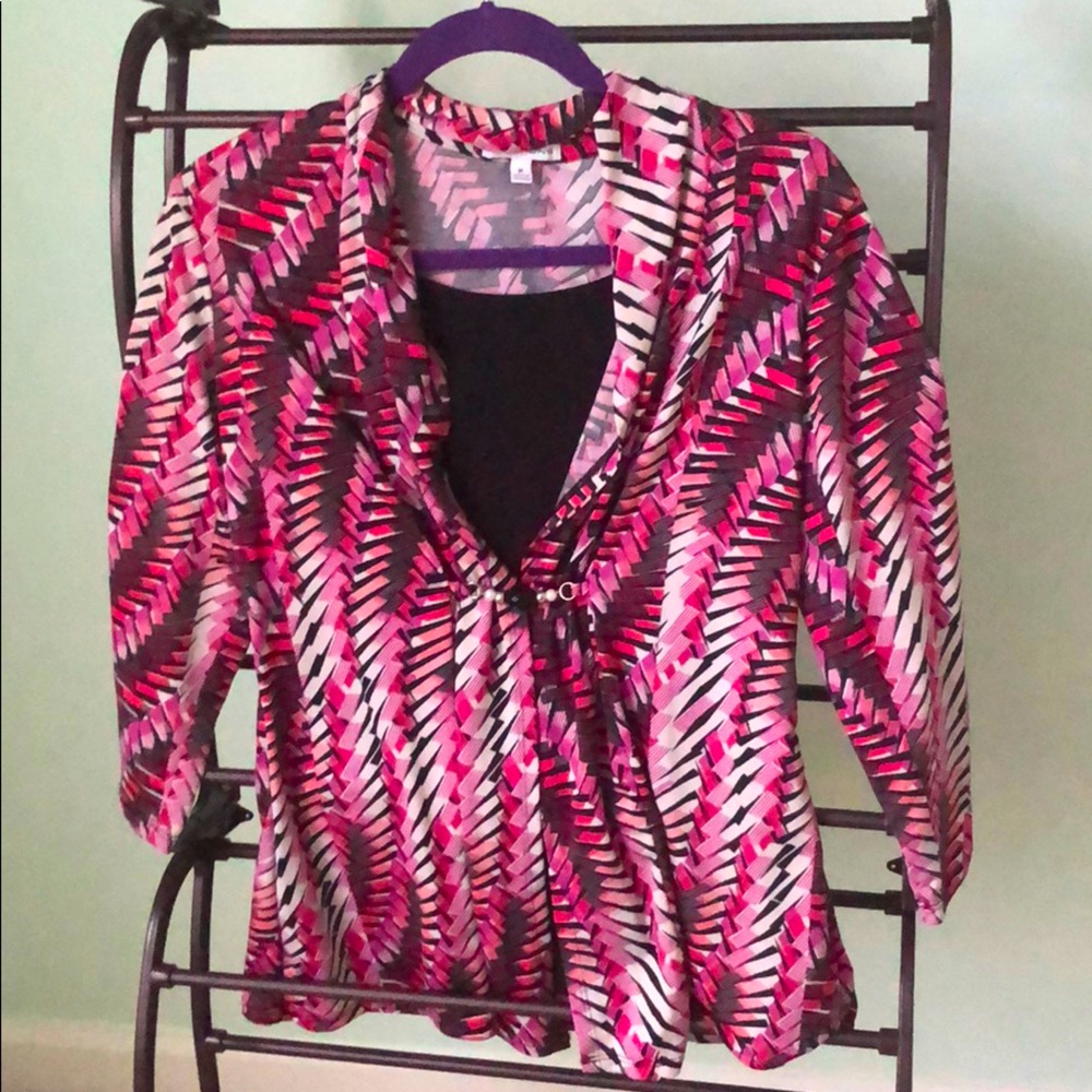 Pink patterned top